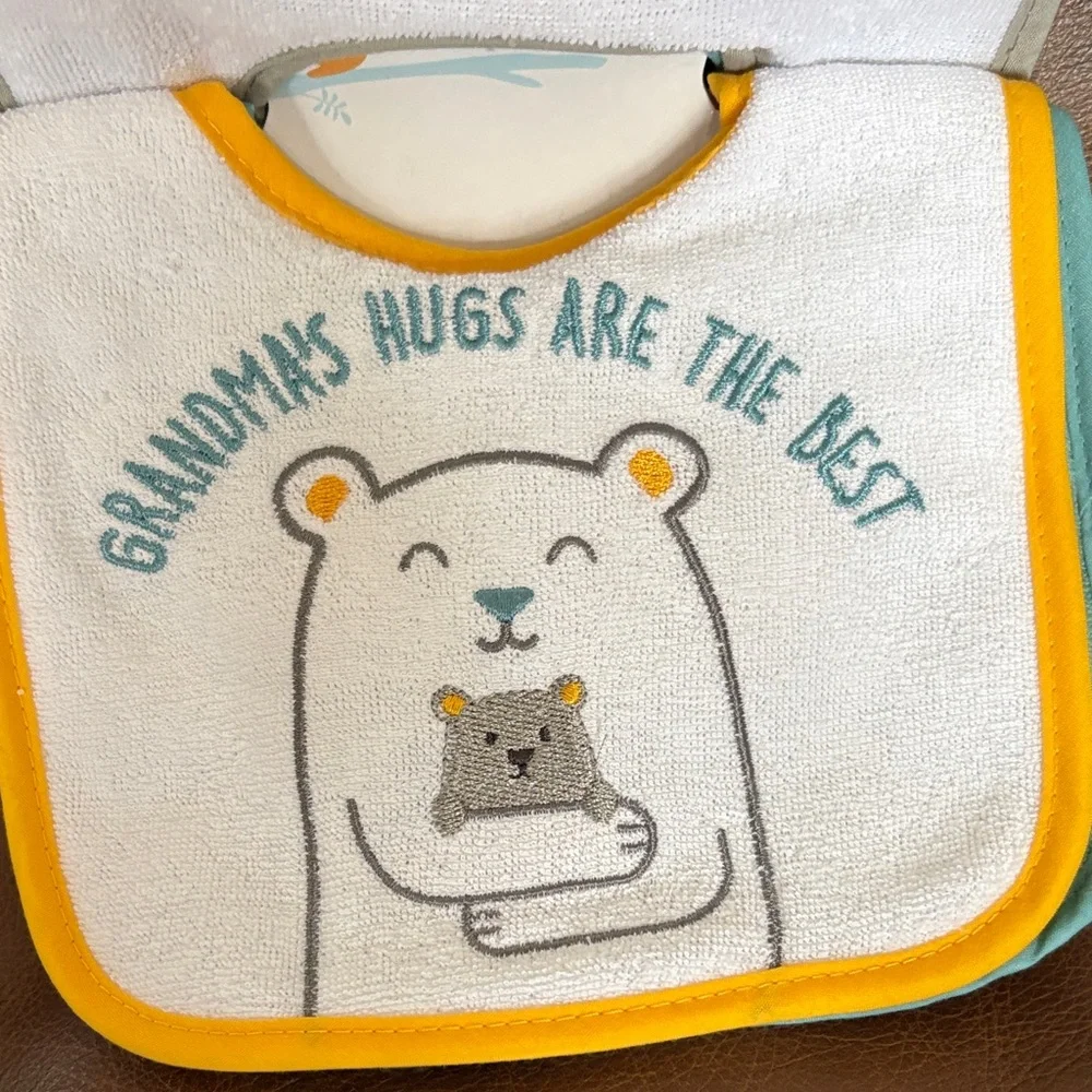 Parents Choice 4 pack Infant Bibs